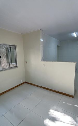 Casa para alugar com 77m², 2 quartos e 1 vagaSala