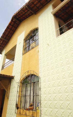 Casa à venda com 252m², 4 quartos e 3 vagasFachada 
