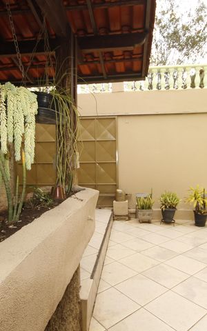 Casa à venda com 252m², 4 quartos e 3 vagasÁrea comum