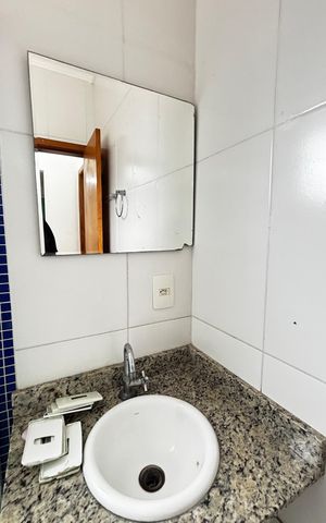 Apartamento à venda com 48m², 2 quartos e 1 vaga Apartamento à venda com 48m², 2 quartos e 1 vagaBanheiro