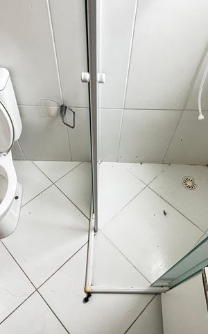 Apartamento à venda com 48m², 2 quartos e 1 vaga Apartamento à venda com 48m², 2 quartos e 1 vagaBanheiro