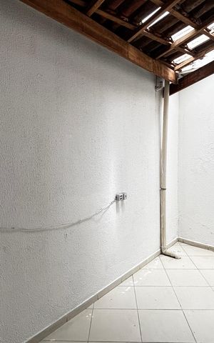 Apartamento à venda com 48m², 2 quartos e 1 vaga Apartamento à venda com 48m², 2 quartos e 1 vagaÁrea de serviço