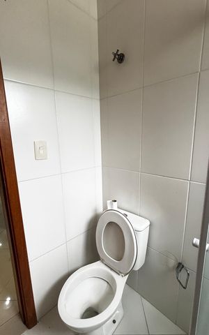 Apartamento à venda com 48m², 2 quartos e 1 vaga Apartamento à venda com 48m², 2 quartos e 1 vagaBanheiro