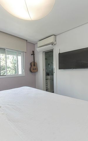 Apartamento à venda com 126m², 3 quartos e 4 vagas Apartamento à venda com 126m², 3 quartos e 4 vagasSuite 2