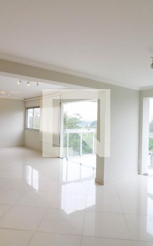 Apartamento à venda com 160m², 3 quartos e 1 vaga
