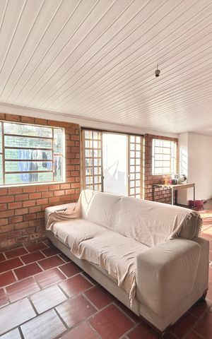 Casa para alugar com 110m², 2 quartos e 1 vaga Casa para alugar com 110m², 2 quartos e 1 vagaSala