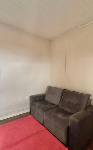 Casa para alugar com 110m², 2 quartos e 1 vaga Casa para alugar com 110m², 2 quartos e 1 vagaSala