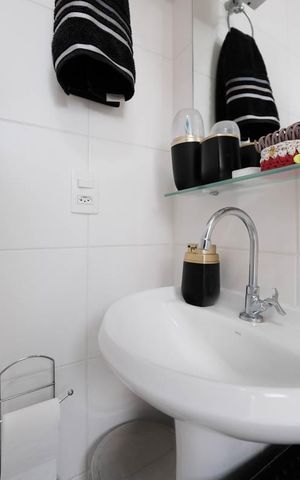 Apartamento à venda com 40m², 2 quartos e 1 vagaBanheiro social