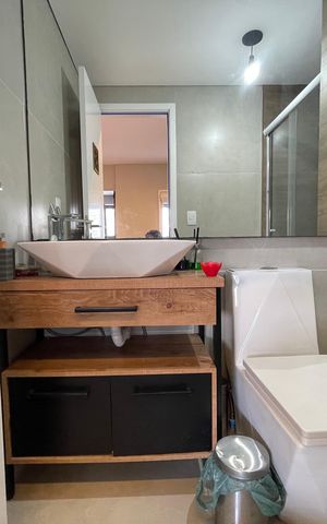 Apartamento à venda com 77m², 1 quarto e 1 vaga Apartamento à venda com 77m², 1 quarto e 1 vagaBanheiro