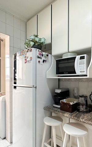 Apartamento à venda com 84m², 3 quartos e 2 vagas Apartamento à venda com 84m², 3 quartos e 2 vagasCozinha