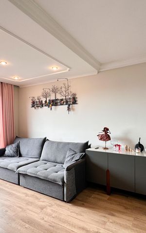 Apartamento à venda com 84m², 3 quartos e 2 vagas Apartamento à venda com 84m², 3 quartos e 2 vagasSala