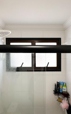 Apartamento à venda com 84m², 3 quartos e 2 vagas Apartamento à venda com 84m², 3 quartos e 2 vagasBanheiro da Suíte