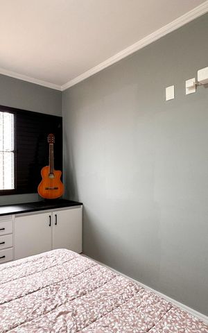 Apartamento à venda com 84m², 3 quartos e 2 vagas Apartamento à venda com 84m², 3 quartos e 2 vagasSuíte