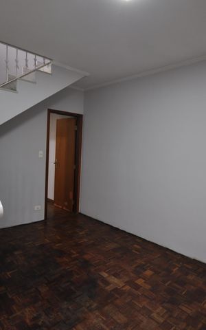 Casa à venda com 217m², 3 quartos e 2 vagasCopa