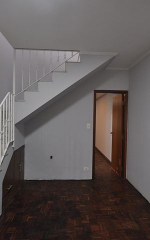 Casa à venda com 217m², 3 quartos e 2 vagasCopa