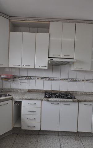Casa à venda com 217m², 3 quartos e 2 vagasCozinha