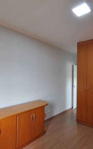 Casa à venda com 217m², 3 quartos e 2 vagasSuíte
