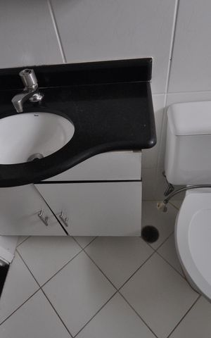 Casa à venda com 217m², 3 quartos e 2 vagasBanheiro da Suíte