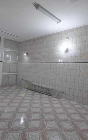 Casa à venda com 217m², 3 quartos e 2 vagasÁrea comum