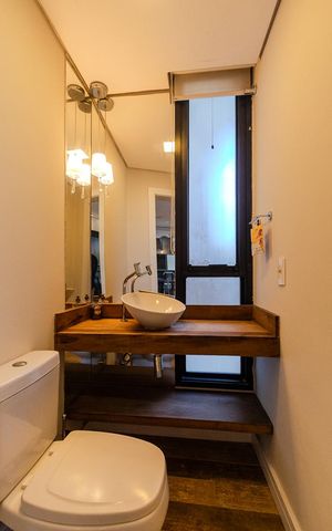 Casa de condomínio à venda com 245m², 3 quartos e 2 vagas Casa de condomínio à venda com 245m², 3 quartos e 2 vagasLavabo