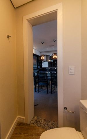 Casa de condomínio à venda com 245m², 3 quartos e 2 vagas Casa de condomínio à venda com 245m², 3 quartos e 2 vagasLavabo