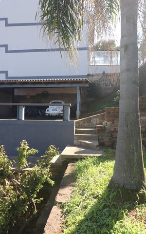 Casa à venda com 140m², 3 quartos e 2 vagasJardim