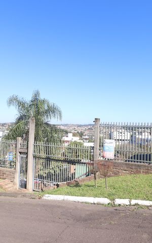 Casa à venda com 140m², 3 quartos e 2 vagasFachada