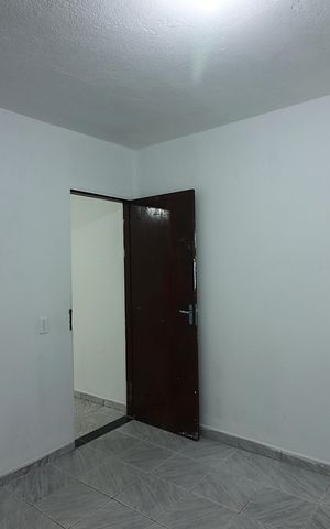 Casa à venda com 50m², 1 quarto e sem vagaQuarto