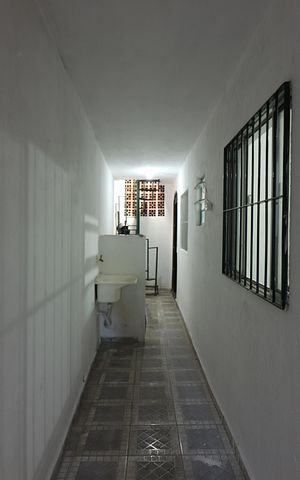 Casa à venda com 50m², 1 quarto e sem vagaÁrea de Serviço