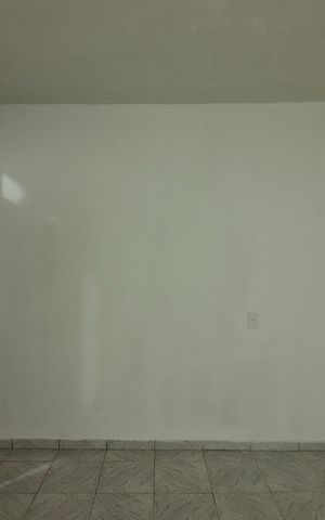 Casa à venda com 50m², 1 quarto e sem vagaSala