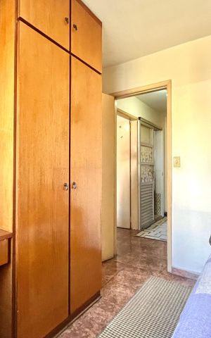Casa à venda com 180m², 3 quartos e 2 vagas Casa à venda com 180m², 3 quartos e 2 vagasQuarto 3