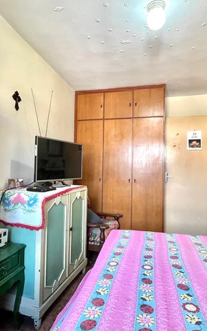 Casa à venda com 180m², 3 quartos e 2 vagas Casa à venda com 180m², 3 quartos e 2 vagasQuarto 2