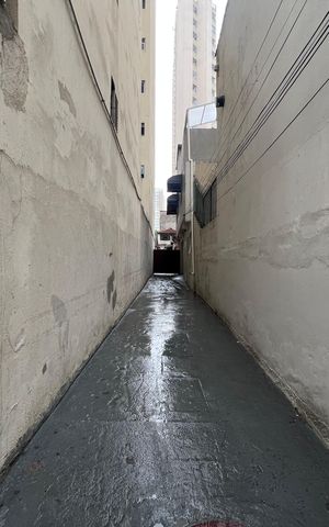 Casa para alugar com 280m², 8 quartos e sem vaga Casa para alugar com 280m², 8 quartos e sem vagaÁrea comum