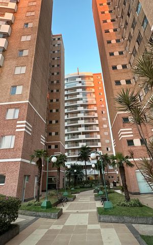 Apartamento para alugar com 91m², 2 quartos e 2 vagasFachada