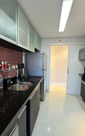 Apartamento para alugar com 91m², 2 quartos e 2 vagasCozinha
