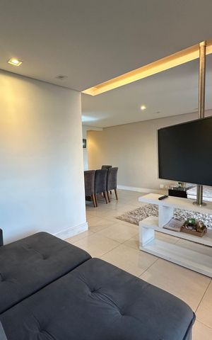 Apartamento para alugar com 91m², 2 quartos e 2 vagasSala
