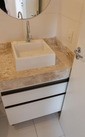 Apartamento para alugar com 28m², 1 quarto e sem vaga Apartamento para alugar com 28m², 1 quarto e sem vagaBanheiro da Suíte