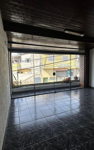 Casa à venda com 240m², 3 quartos e 1 vaga Casa à venda com 240m², 3 quartos e 1 vagaVaranda da Sala