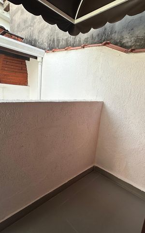 Casa à venda com 240m², 3 quartos e 1 vaga Casa à venda com 240m², 3 quartos e 1 vagaVaranda do Quarto 2