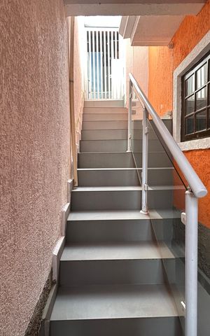 Casa à venda com 240m², 3 quartos e 1 vaga Casa à venda com 240m², 3 quartos e 1 vagaQuintal
