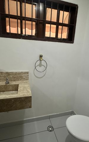 Casa à venda com 240m², 3 quartos e 1 vaga Casa à venda com 240m², 3 quartos e 1 vagaLavabo da Sala 1