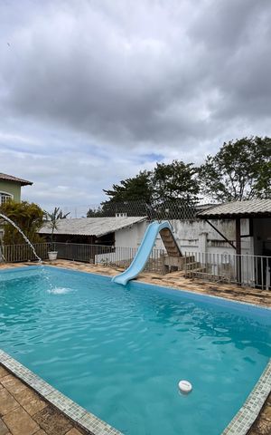 Casa de condomínio para alugar com 550m², 4 quartos e 4 vagas Casa de condomínio para alugar com 550m², 4 quartos e 4 vagasÁrea externa
