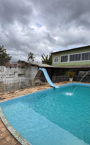 Casa de condomínio para alugar com 550m², 4 quartos e 4 vagas Casa de condomínio para alugar com 550m², 4 quartos e 4 vagasÁrea externa