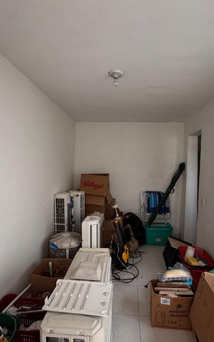 Casa de condomínio para alugar com 550m², 4 quartos e 4 vagas Casa de condomínio para alugar com 550m², 4 quartos e 4 vagasEdícula - Quarto