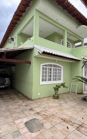 Casa de condomínio para alugar com 550m², 4 quartos e 4 vagas Casa de condomínio para alugar com 550m², 4 quartos e 4 vagasÁrea externa