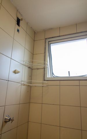 Apartamento à venda com 56m², 2 quartos e 1 vaga Apartamento à venda com 56m², 2 quartos e 1 vagaBanheiro