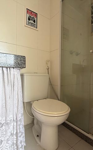 Apartamento à venda com 60m², 3 quartos e 1 vaga Apartamento à venda com 60m², 3 quartos e 1 vagaBanheiro da suíte