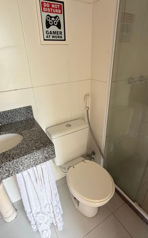 Apartamento à venda com 60m², 3 quartos e 1 vaga Apartamento à venda com 60m², 3 quartos e 1 vagaBanheiro da suíte