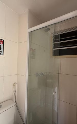 Apartamento à venda com 60m², 3 quartos e 1 vaga Apartamento à venda com 60m², 3 quartos e 1 vagaBanheiro da suíte