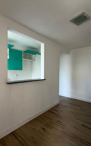Apartamento à venda com 60m², 3 quartos e 1 vaga Apartamento à venda com 60m², 3 quartos e 1 vagaSala